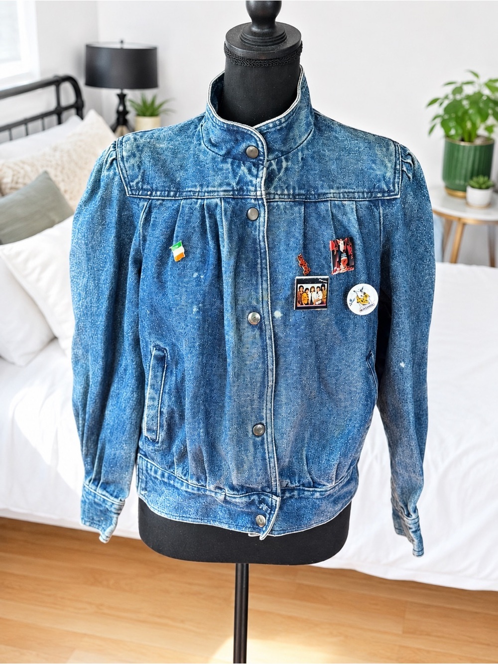 Vintage 80s Denim Jacket Women’s M Puff Sleeve High Neck Snap Front 100% Cotton